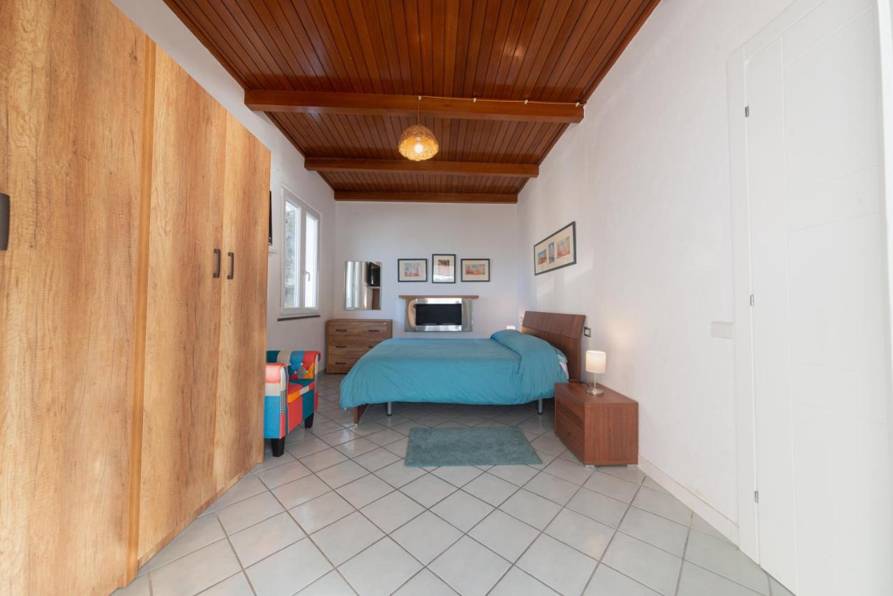 Apartamento La Casa Sul Porto Isquia Exterior foto